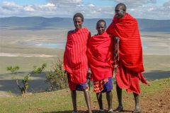 Digital-PhotoTravel_Tony-Wills_Channel-Islands_Masai-at-Ngongoro_