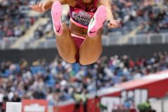 Print-Open-Colour_David-Lowe_England_Johnson-thompson-Leaps-Into-the-Lead_PSA-Ribbon