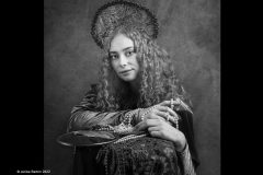 Digital-Open-Monochrome_Janice-Barton_England_Mirror-and-Pearls_
