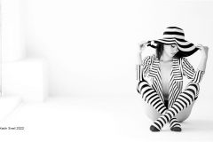 Digital-Open-Monochrome_Keith-Snell_England_Shunning-the-Light_