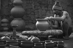Digital-Open-Monochrome_Venkata-Sivakumar-Goli_India_Pot-Making_