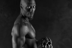 Digital-Open-Monochrome_Wendy-Allard_England_Man-and-Skull_