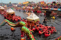 Digital-PhotoTravel_Kuei-Lan-Chiu_Taiwan_Gods-Clean-Up-the-River_WPF-Ribbon