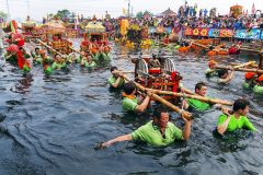 Digital-PhotoTravel_Lien-Chih-Chen_Taiwan_River-crossing-of-Gods_