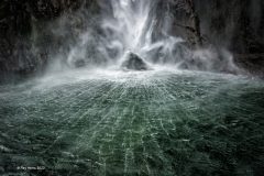 Digital-PhotoTravel_Ray-Hems_England_Stirling-Falls-Milford-Sound_PSA-Ribbon