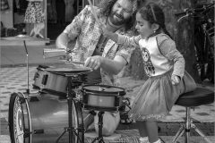 KJ-Busking-Street-Musicians-02-tm-